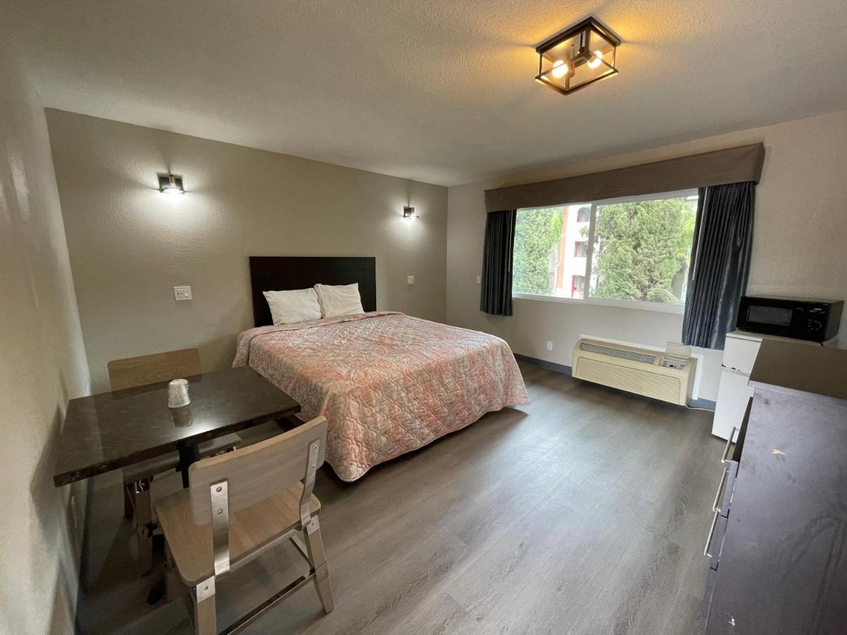 Villa Inn Anaheim Esterno foto